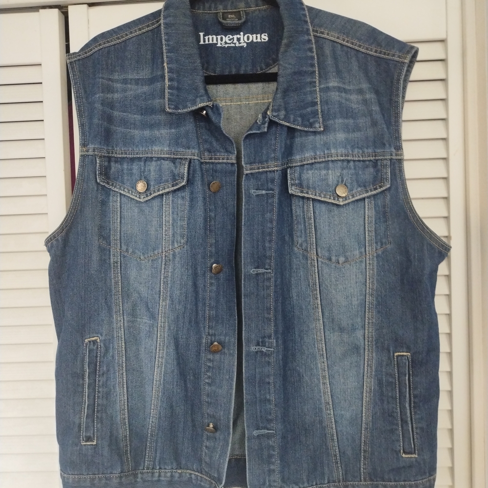 Imperious Men's Sleeveless Denim Vest in Washed Blue